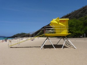 lifeguard-towers-makena-007