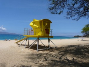 lifeguard-towers-makena-008