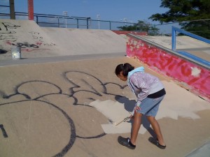 unknowngirl1_keo_graffiticover